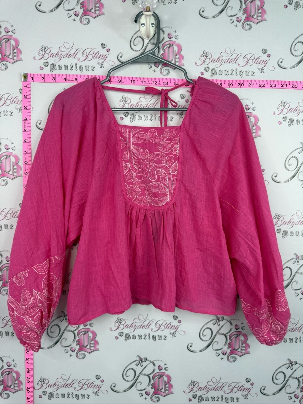 Rain top Embroidered Square-Neck Peasant Blouse in Fuchsia